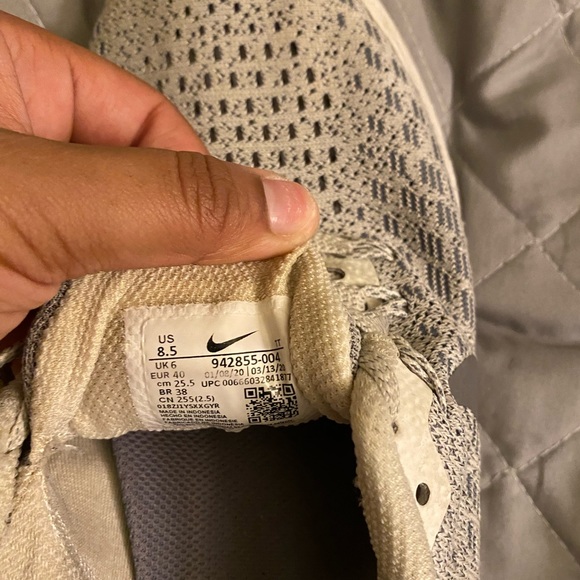 Nike sneakers - Picture 3 of 3